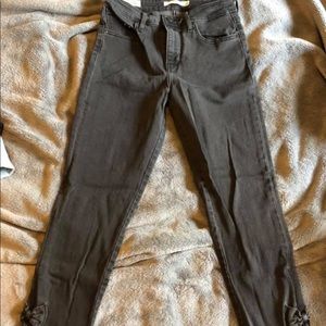 Levi 711 High Rise Skinny Jeans